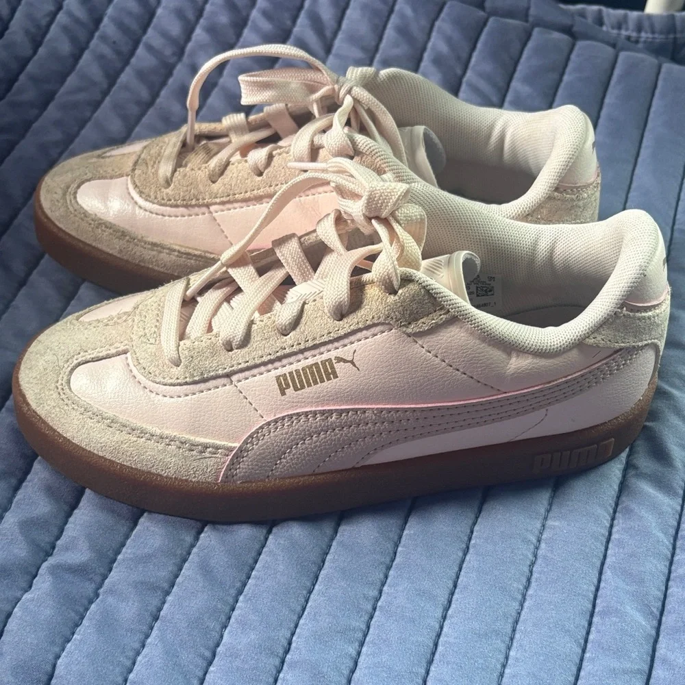 Puma chic light